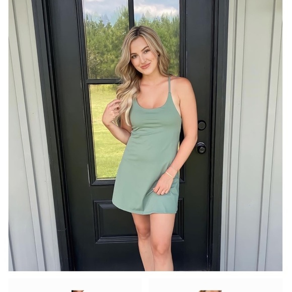 Tennis Dress Built in Shorts and Bra Adjustable Straps Athletic with Pockets - Picture 7 of 7